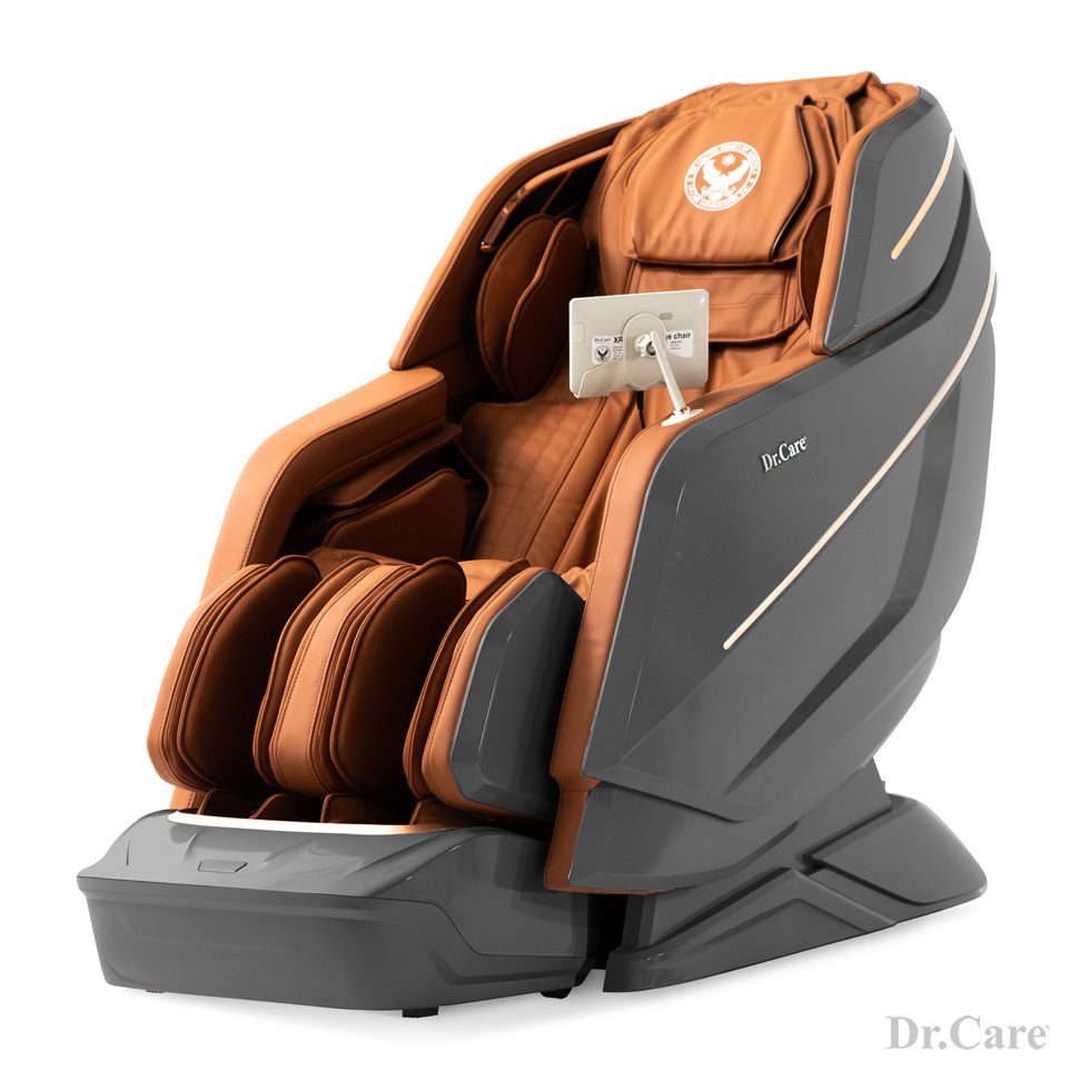 DR-XR 967 XREAL Massage Chair black with brown interior